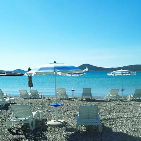 Refresh Boutique * Vodice