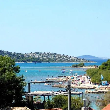 Refresh Boutique Apartment *