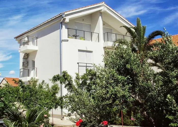 Refresh Boutique Vodice